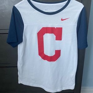 Nike Cleveland Guardian Ladies T size M